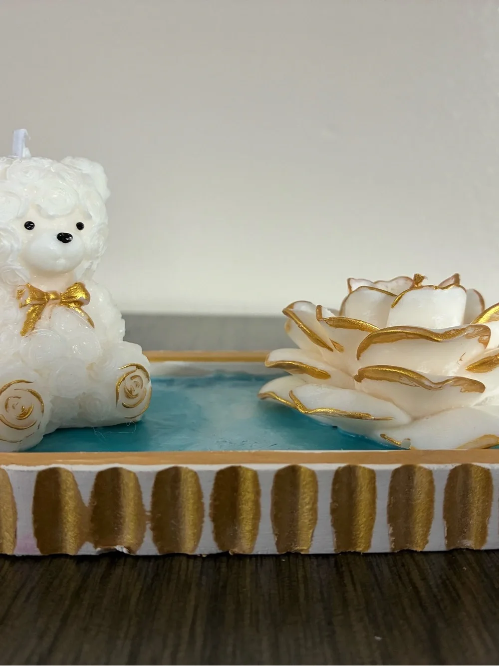 White Teddy Bear & Flower Decorative Candle Tray - Blue Accent